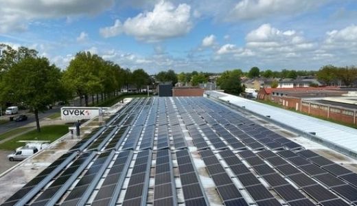 zonnepanelen-overzicht-op-dak